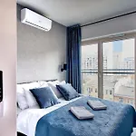Appartement P&o Mennica Iv *