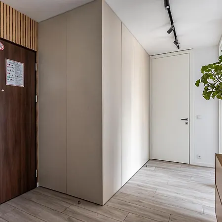 Apartment P&o Mennica Iv