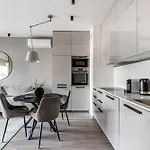 Apartment P&o Mennica Iv Warsaw
