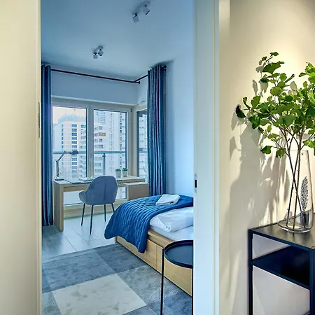 P&o Mennica Iv Appartement