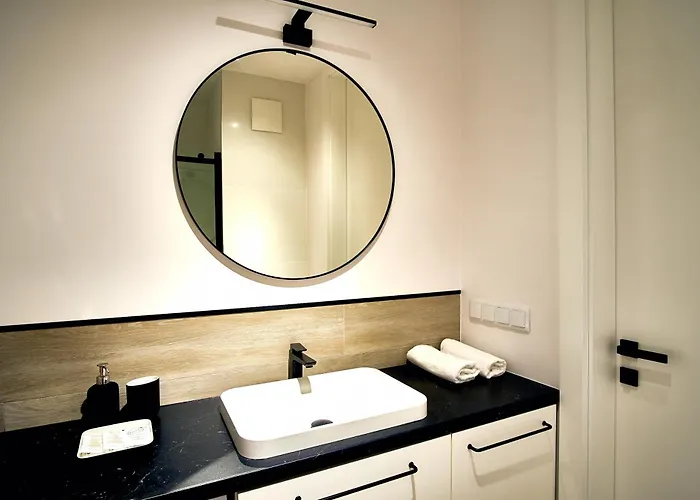 شقة P&o Mennica Iv *