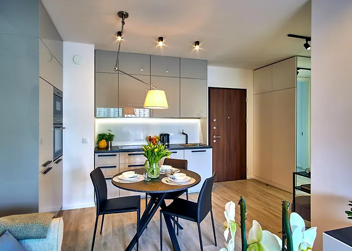 P&o Mennica Iv شقة وارسو