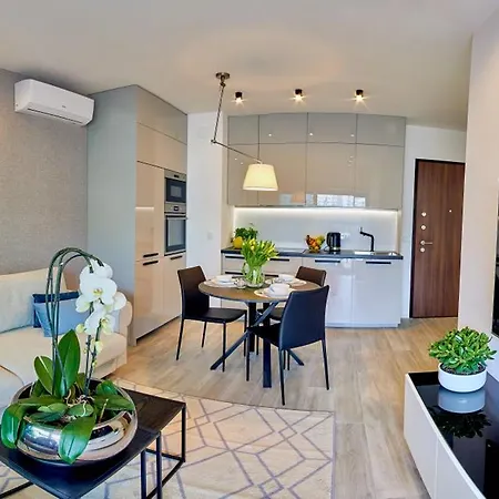 P&o Mennica Iv Apartament *